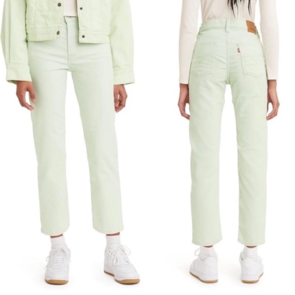 *LEVI’S* Light Green Wedgie Straight Corduroy Slim Pants Size 25